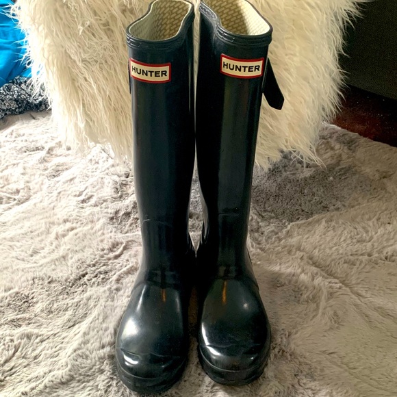 Hunter Shoes - HUNTERS RAINBOOTS ☔️